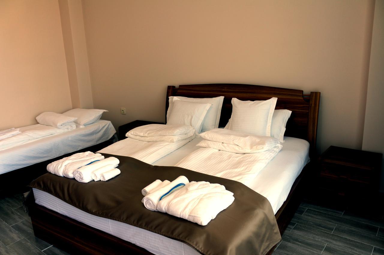 Hotel Lazi كوبوليتي المظهر الخارجي الصورة